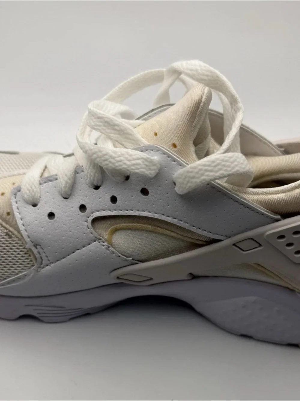 Nike Kids White and Tan Lace-Up Sneakers 6.5